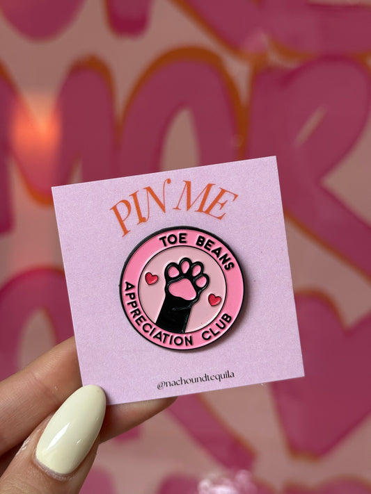Toe Beans Club Pin